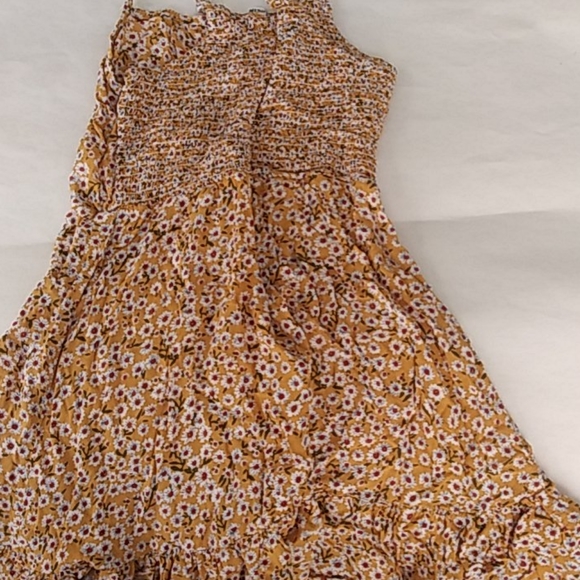 Flower dres - Picture 2 of 3
